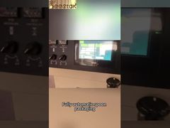 Эта машина специально разработана для автоматической упаковки ложек.